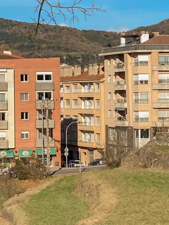 Apartament Natura Amb Calma Olot Exterior foto